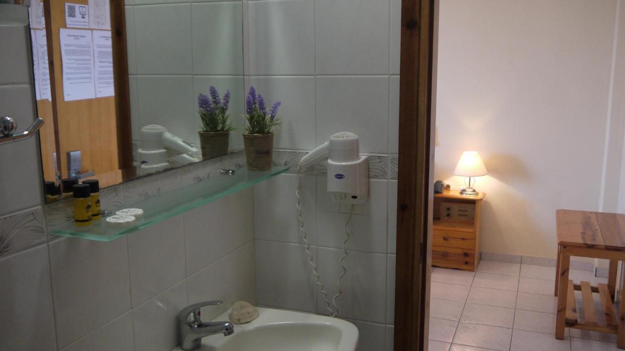Fani Hotel Lutrá Edipszú Kültér fotó