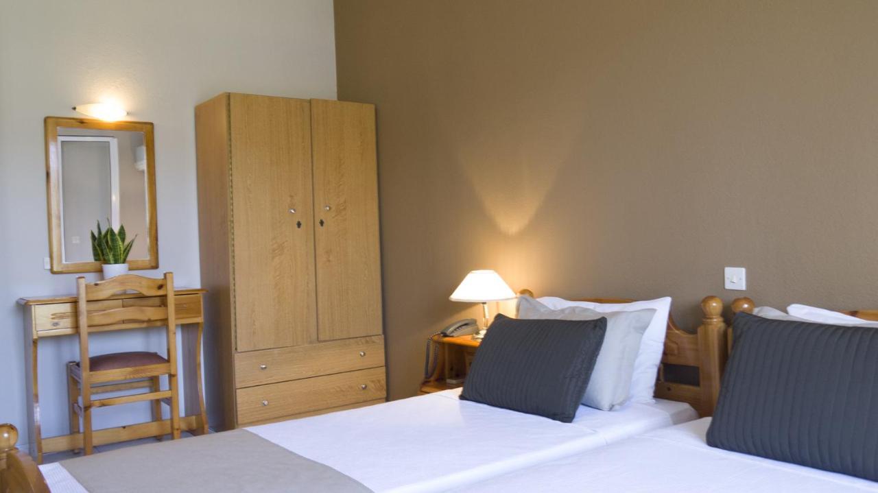 Fani Hotel Lutrá Edipszú Kültér fotó