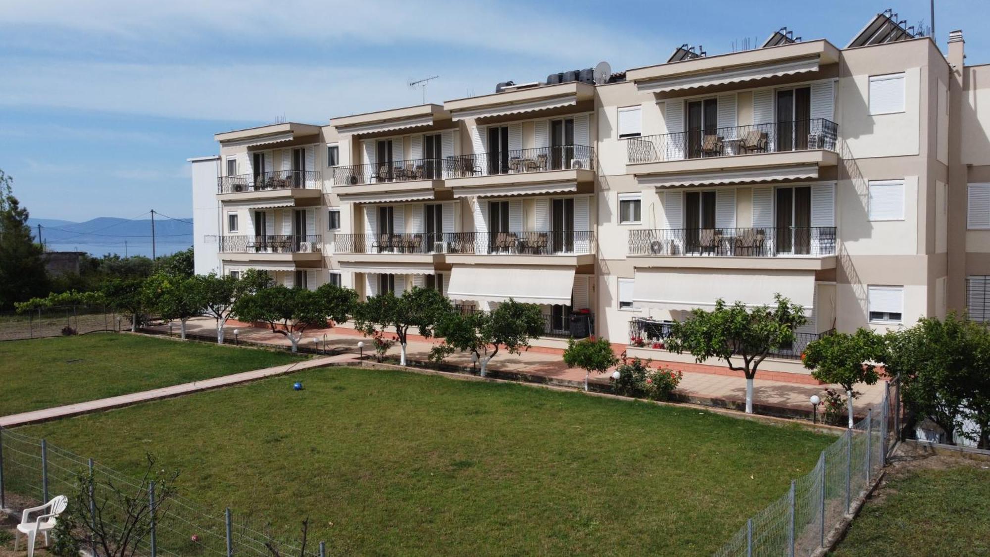 Fani Hotel Lutrá Edipszú Kültér fotó